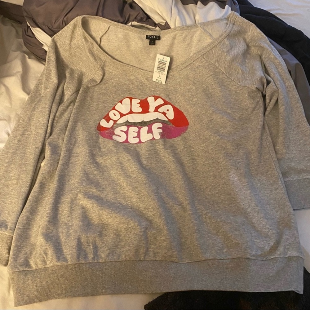 Wide neck never been worn new with tag torrid sweater